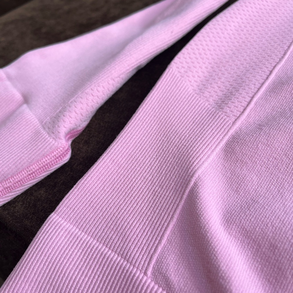 Halfdays pink sweatshirt fits like XS / S - Picture 6 of 9